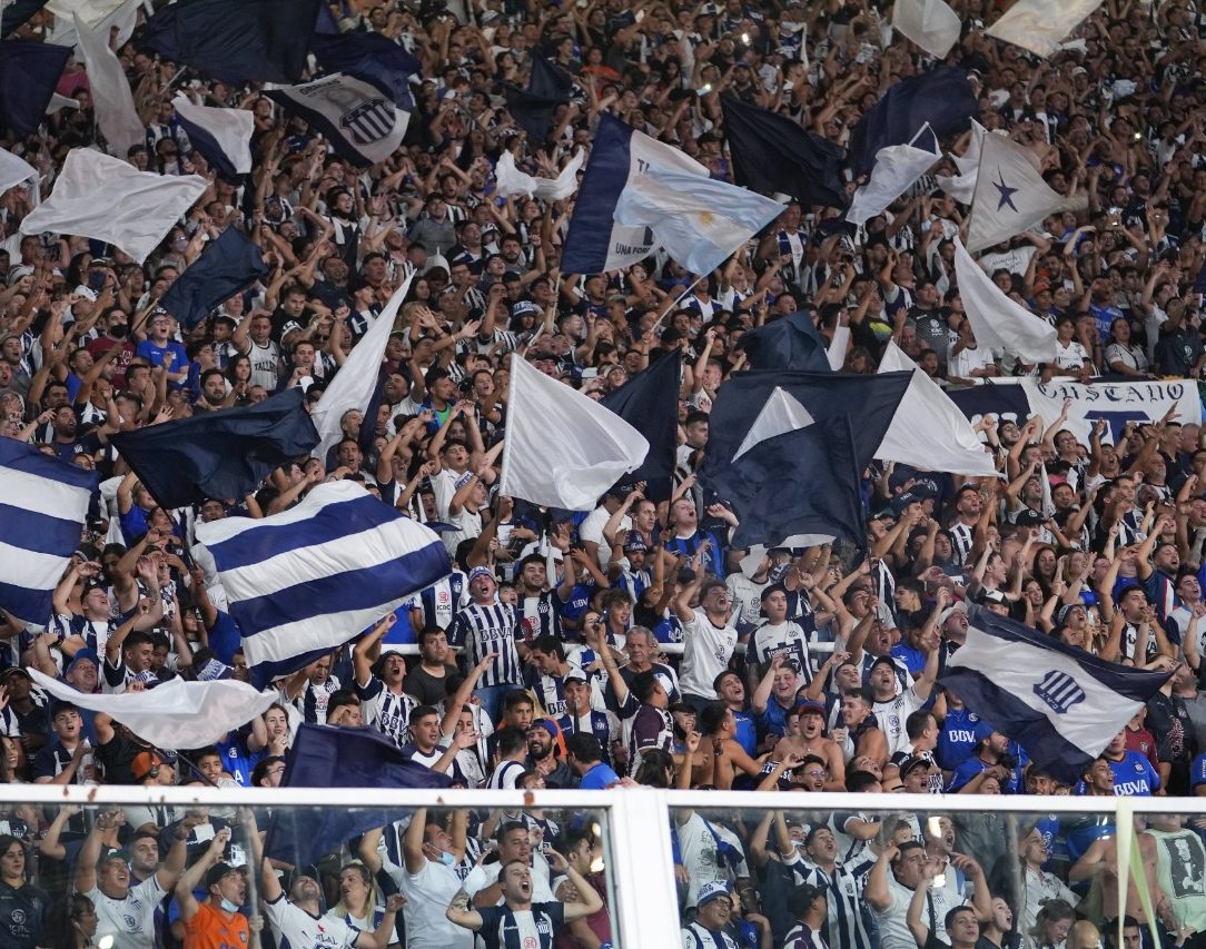 CÓRDOBA DA EL PRIMER PASO A LA VUELTA DE LOS VISITANTES