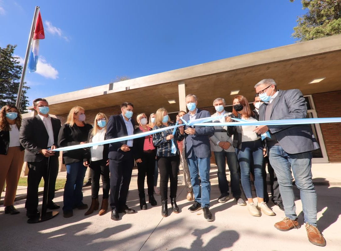 LA ESCUELA SUPERIOR DE BELLAS ARTES DE COSQUÍN TIENE NUEVO EDIFICIO