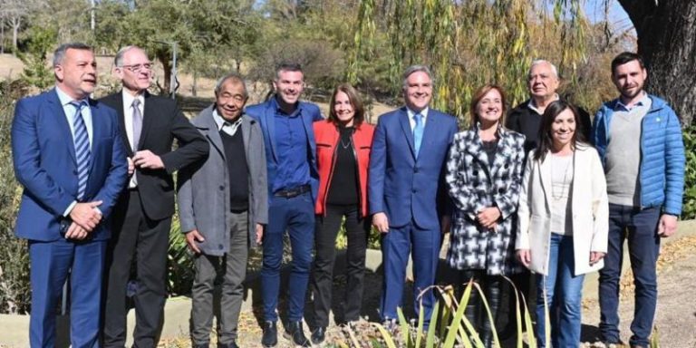 SE FIRMÓ EL ESTATUTO DEL ENTE INTERMUNICIPAL DE GESTIÓN METROPOLITANA