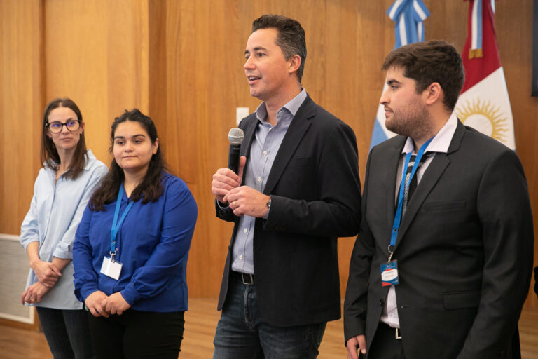 MANUEL CALVO DESTACÓ LA PARTICIPACIÓN DE LOS ESTUDIANTES EN LA VIDA PÚBLICA
