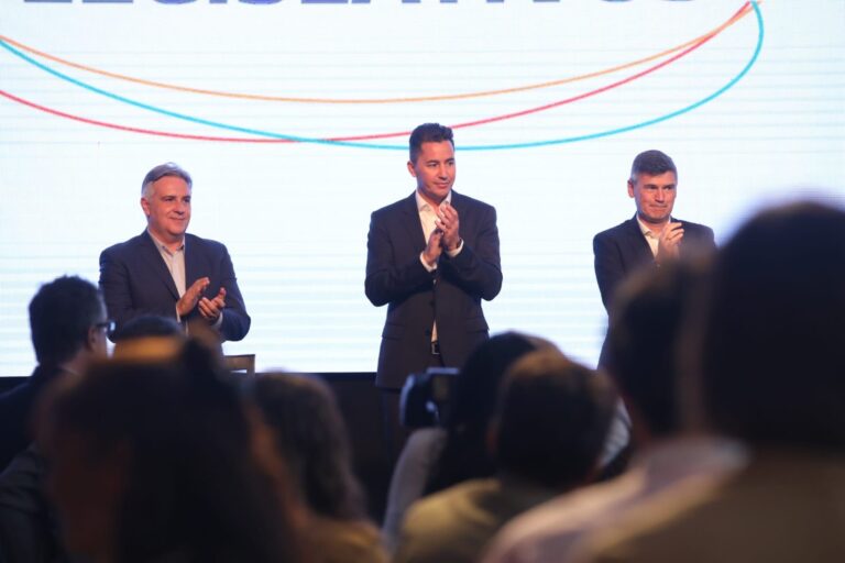 “ESTE FORO DEMUESTRA EL TRABAJO FEDERAL DE LA LEGISLATURA DE CÓRDOBA”