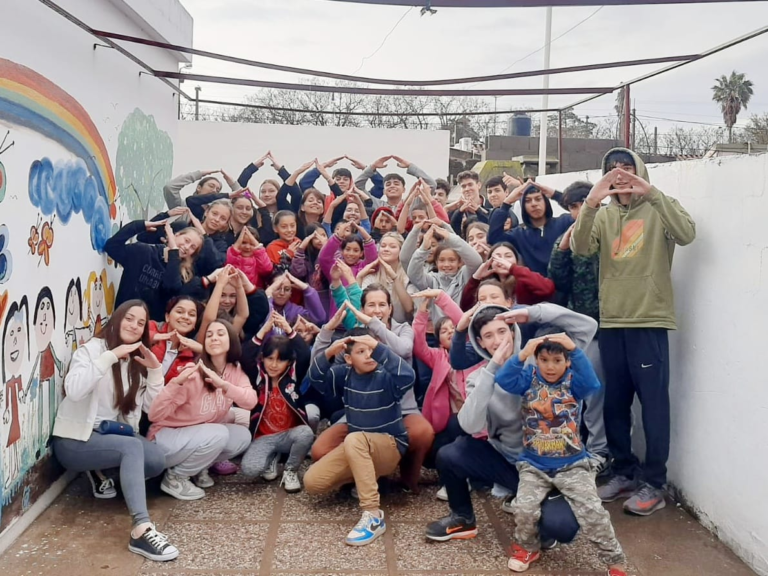 ESCUELA DR. DALMACIO VÉLEZ SARSFIELD COMPARTE CON NIÑOS DE ESPACIO CASITA