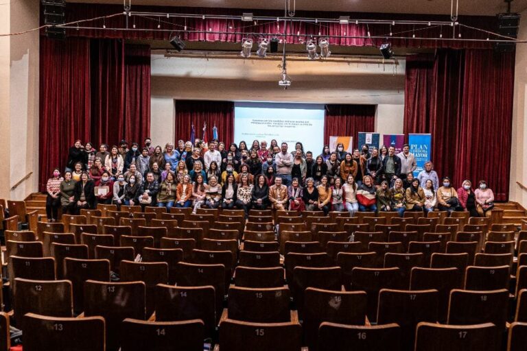 100 REFERENTES DE LA PROVINCIA SE CAPACITAN EN GASTRONOMÍA COMUNITARIA