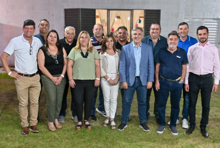 INTENDENTES DE COLÓN Y CRUZ DEL EJE PEGARÁN SUS ELECCIONES A LA PROVINCIA