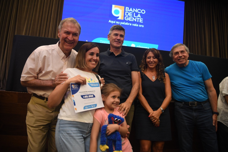 EL BANCO DE LA GENTE ENTREGA 400 CRÉDITOS NUEVOS