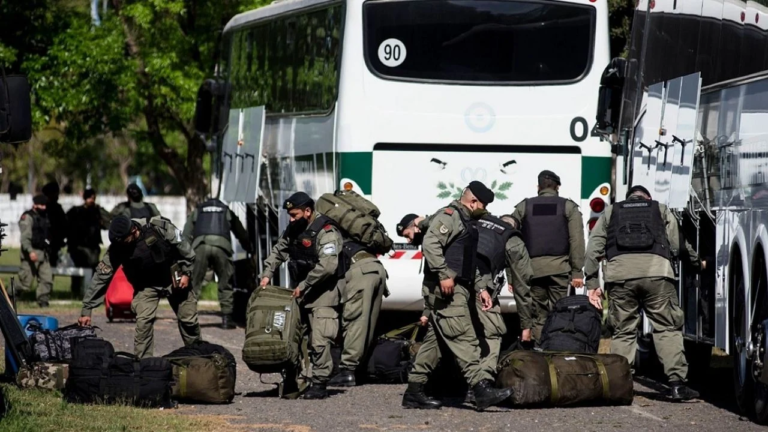 ANÍBAL FERNÁNDEZ ACTIVÓ EL OPERATIVO ONTRA EL NARCOTRÁFICO EN ROSARIO