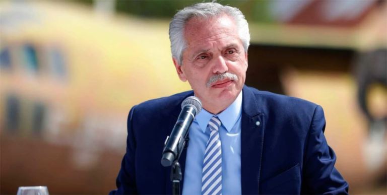 ALBERTO FERNÁNDEZ NO SE POSTULARÁ PARA PRESIDENTE DE LA NACIÓN