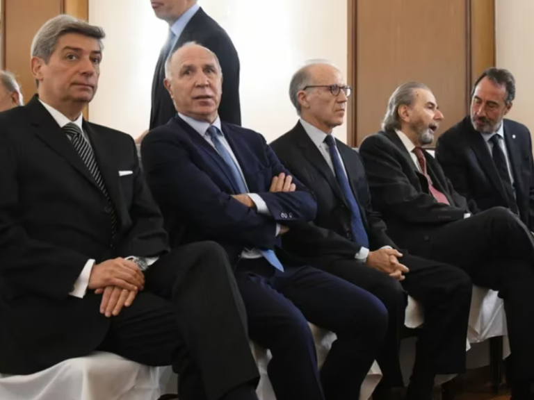 DEFINICIONES ELECTORALES: TUCUMÁN SE PREPARA PARA VOTAR EN JUNIO