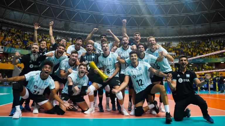ARGENTINA CAMPEÓN DEL SUDAMERICANO DE VÓLEY LUEGO DE 59 AÑOS