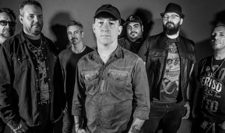 LA BERISO TRAE SU MÚSICA POR PRIMERA VEZ A LA CIUDAD DE ARROYITO