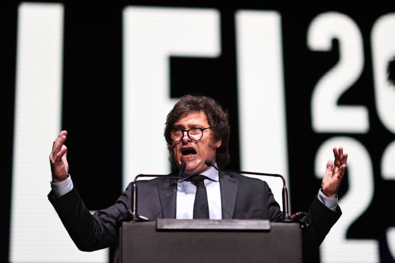 JAVIER MILEI CERRÓ SU CAMPAÑA EN EL MOVISTAR ARENA