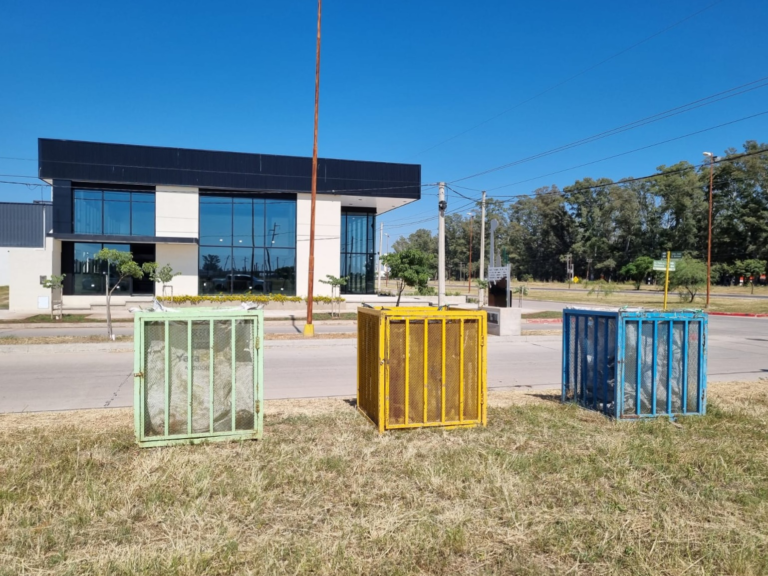 SE INSTALARON NUEVOS PUNTOS VERDES EN BARRIO DON PABLO