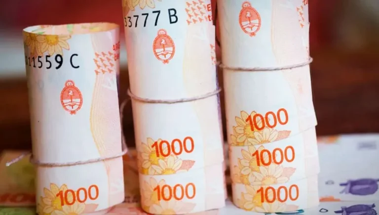 LOS BANCOS BAJARON LA TASA DE INTERÉS DE LOS PLAZOS FIJOS