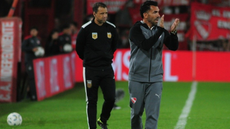 CARLOS TEVEZ RECIBIÓ EL ALTA MÉDICA Y VOLVERÁ A LOS ENTRENAMIENTOS