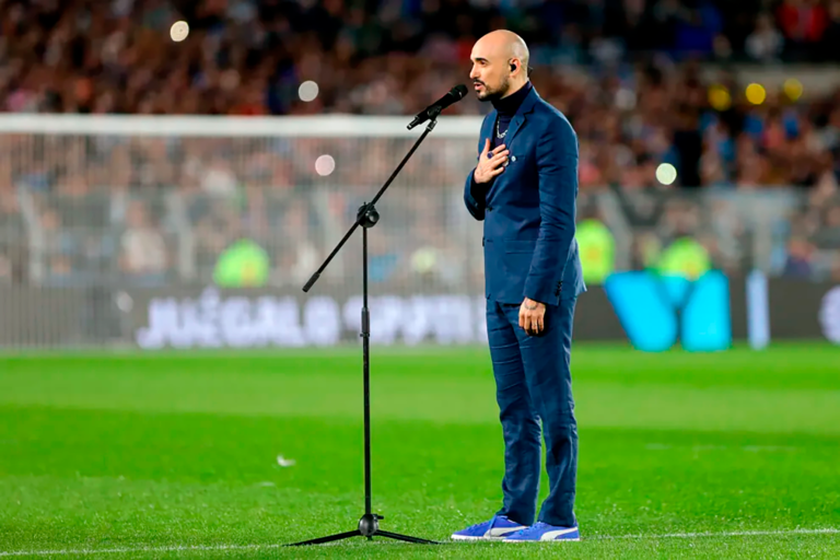 ABEL PINTOS CANTARÁ EL HIMNO EN LA FINAL DE LA COPA AMÉRICA