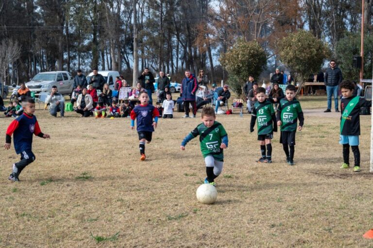 EXITOSA JORNADA DE FÚTBOL INFANTIL EN EL FUERTECITO