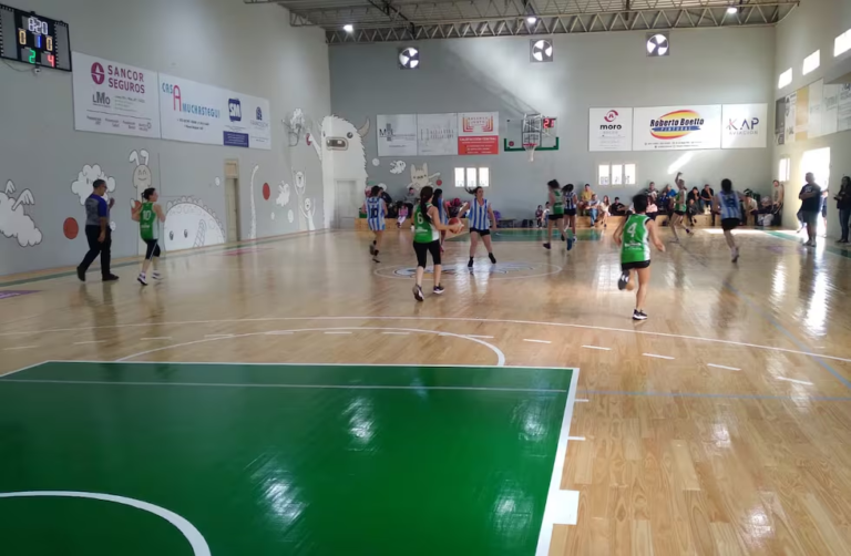 EL BÁSQUET FEMENINO DEL CDYCA HARA SU DEBUT EN LA ABNE