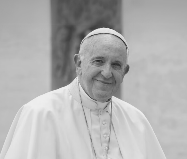 FALLECIÓ EL PAPA FRANCISCO A LOS 88 AÑOS