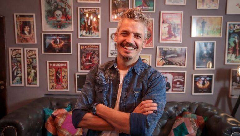 RAMIRO BUTELER ABRIRÁ LA FERIA DEL LIBRO EN ARROYITO